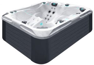 Happy Hot Tub